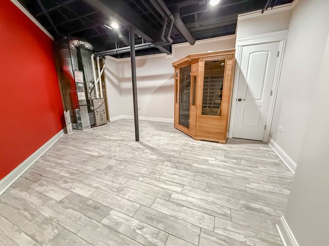 8884 Port Washington Drive, Frankfort, IL 60423