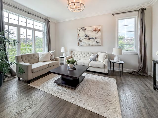 8884 Port Washington Drive, Frankfort, IL 60423