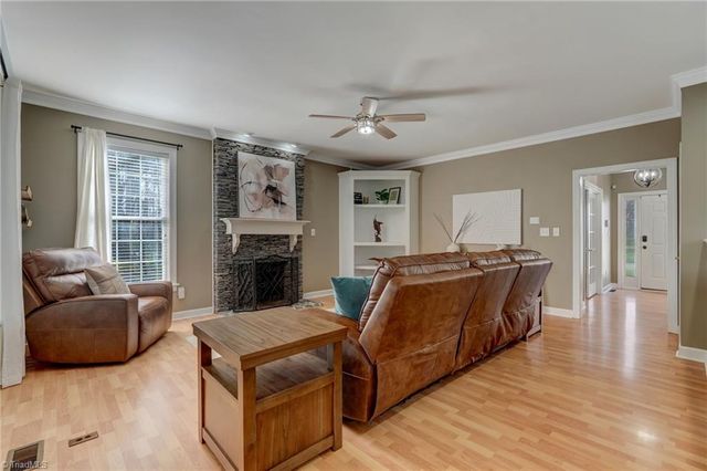 2 Foxfire Court, Greensboro, NC 27410