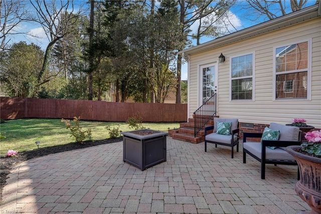 2 Foxfire Court, Greensboro, NC 27410