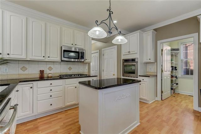 2 Foxfire Court, Greensboro, NC 27410