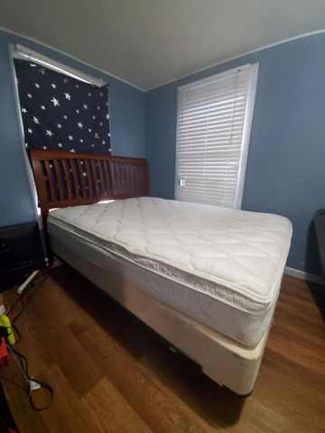 1034 Wheatley DR A, Austin, TX 78752