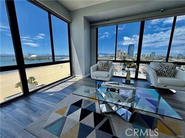 1310 E Ocean Boulevard 906, Long Beach, CA 90802