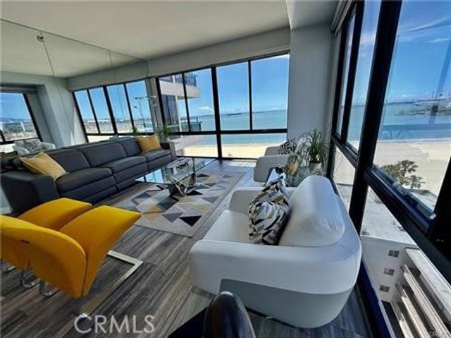 1310 E Ocean Boulevard 906, Long Beach, CA 90802
