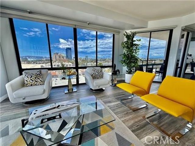 1310 E Ocean Boulevard 906, Long Beach, CA 90802