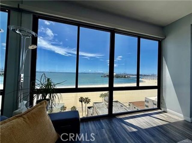 1310 E Ocean Boulevard 906, Long Beach, CA 90802