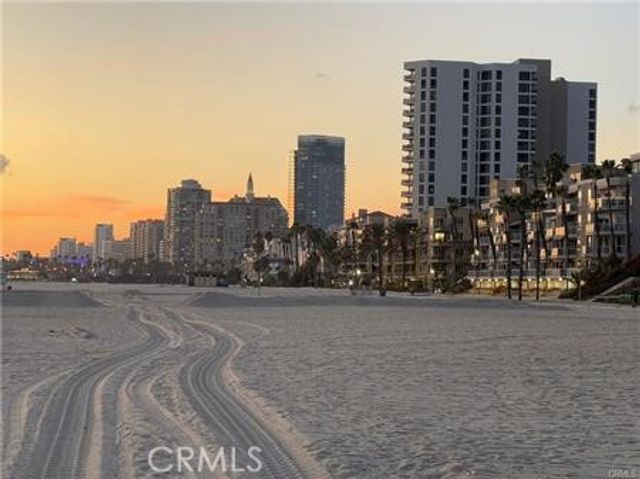 1310 E Ocean Boulevard 906, Long Beach, CA 90802