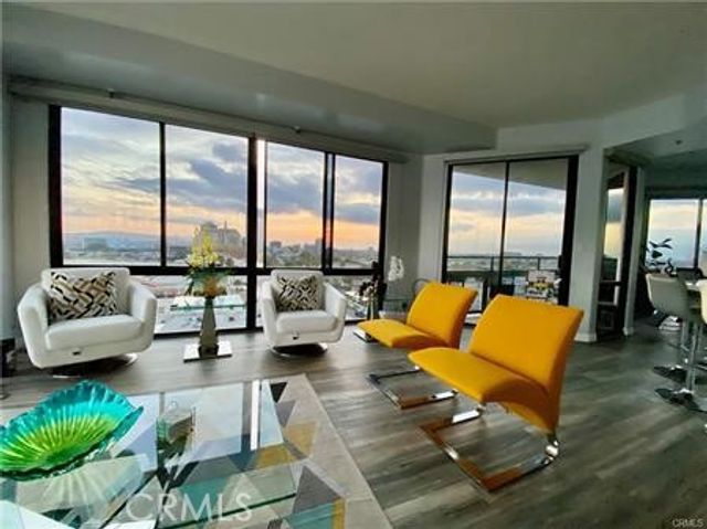 1310 E Ocean Boulevard 906, Long Beach, CA 90802