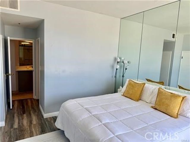 1310 E Ocean Boulevard 906, Long Beach, CA 90802
