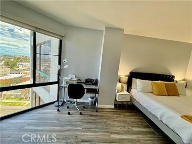 1310 E Ocean Boulevard 906, Long Beach, CA 90802
