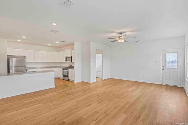 3415 Warlow Branch, San Antonio, TX 78109