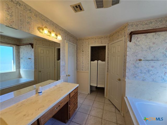 2633 Bottoms East Road, Troy, TX 76579