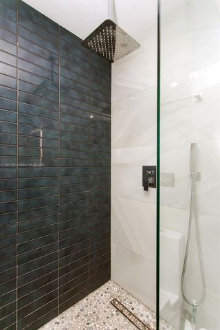 1218 Hollywood Blvd, Hollywood, FL 33019