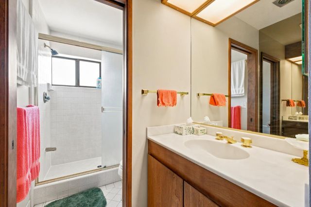 888 N Rengstorff Avenue, Mountain View, CA 94043