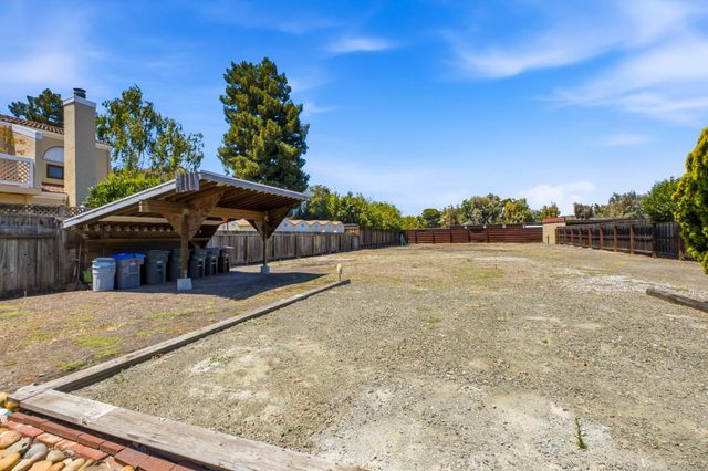 888 N Rengstorff Avenue, Mountain View, CA 94043