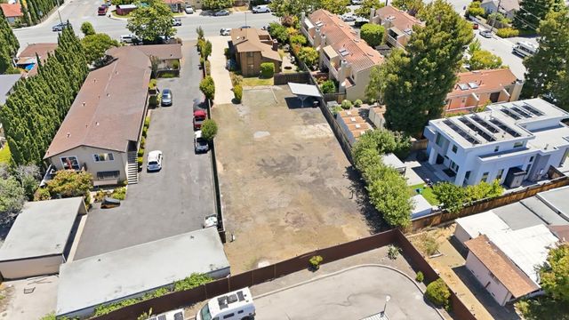 888 N Rengstorff Avenue, Mountain View, CA 94043