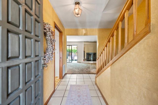 888 N Rengstorff Avenue, Mountain View, CA 94043