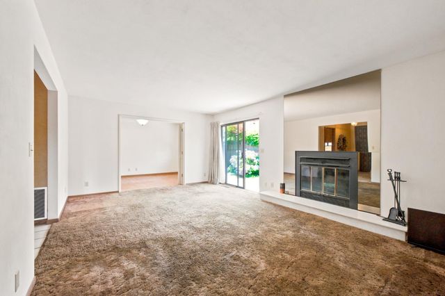 888 N Rengstorff Avenue, Mountain View, CA 94043