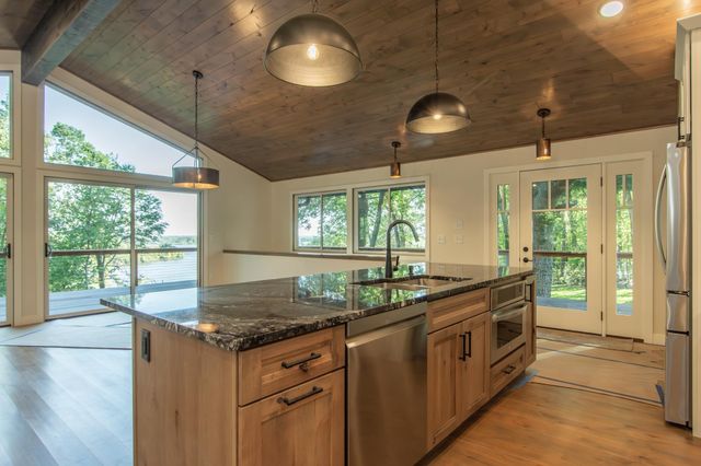 16296 Tower Drive, Brainerd, MN 56401