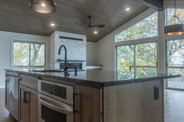 16296 Tower Drive, Brainerd, MN 56401