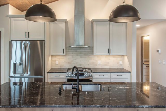 16296 Tower Drive, Brainerd, MN 56401