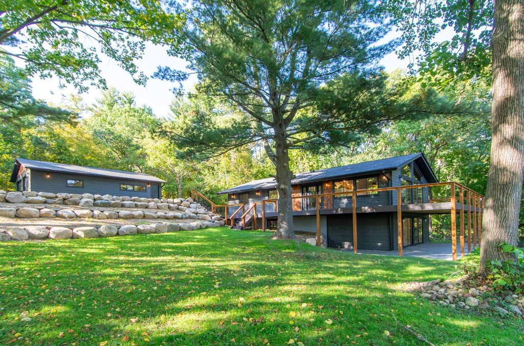 16296 Tower Drive, Brainerd, MN 56401