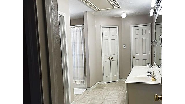 7314 Avalon Court, Pasadena, TX 77505
