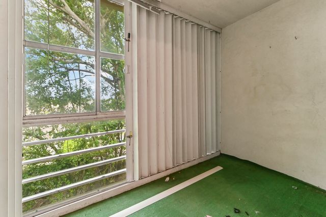 22 Golfs Edge D, West Palm Beach, FL 33417
