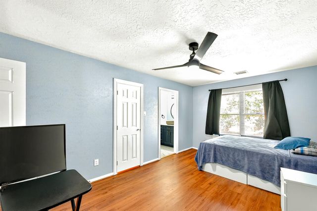 1615 Kelliwood Oaks Drive, Katy, TX 77450