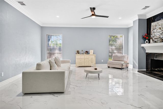1615 Kelliwood Oaks Drive, Katy, TX 77450