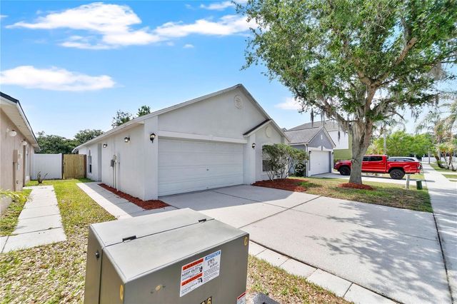 5920 ROTELLA DRIVE, Wesley Chapel, FL 33545