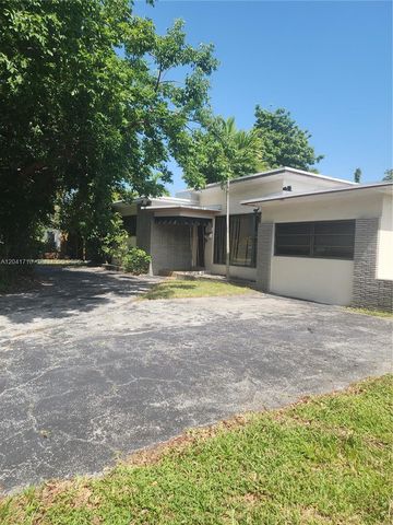 2070 Keystone Boulevard, North Miami, FL 33181