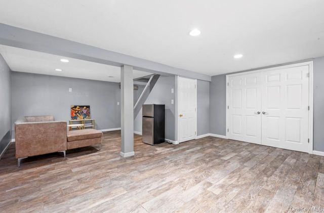 18 Moreland Road, New City, NY 10956