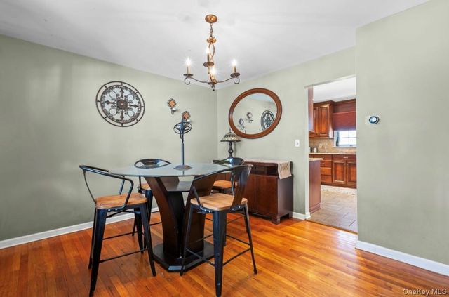 18 Moreland Road, New City, NY 10956