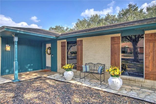 4318 Pecan Bayou Ct, Corpus Christi, TX 78410