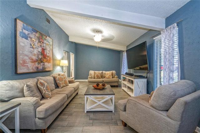 4318 Pecan Bayou Ct, Corpus Christi, TX 78410