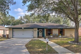 4318 Pecan Bayou Ct, Corpus Christi, TX 78410
