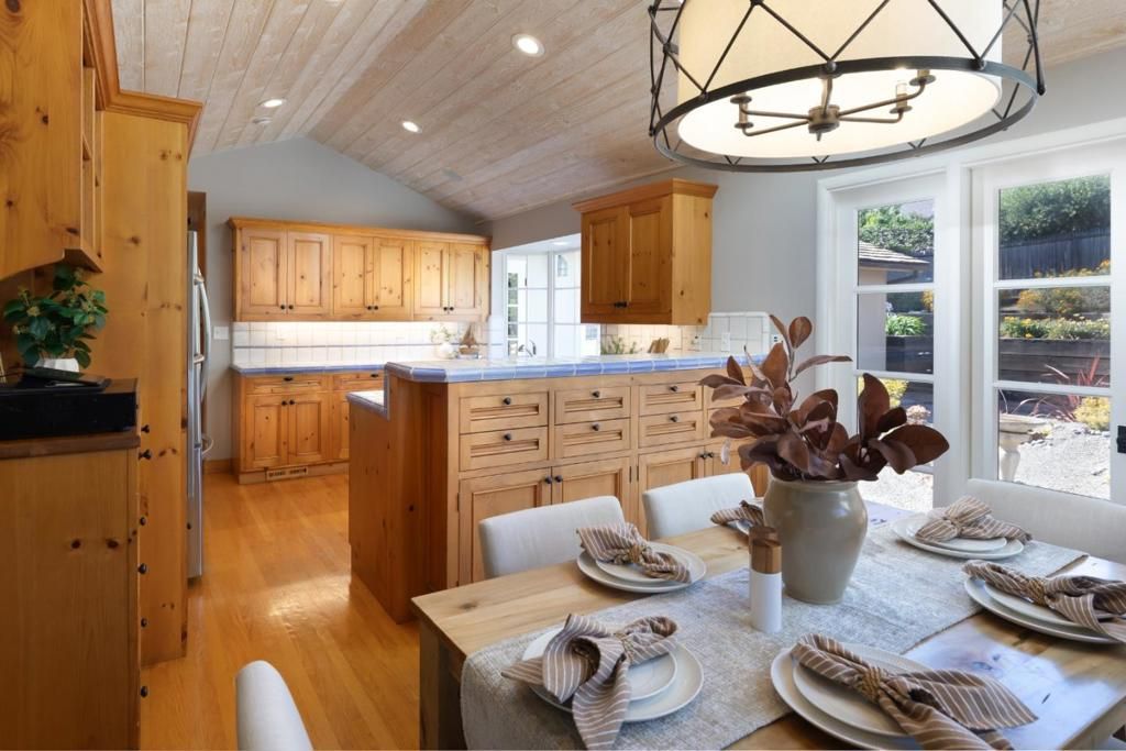 Image 14 of property listing at 3017 Lasuen Drive, Carmel, CA 93923