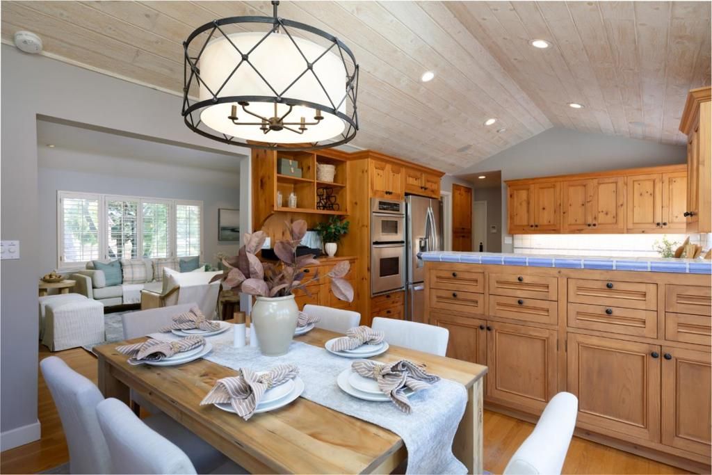 Image 15 of property listing at 3017 Lasuen Drive, Carmel, CA 93923