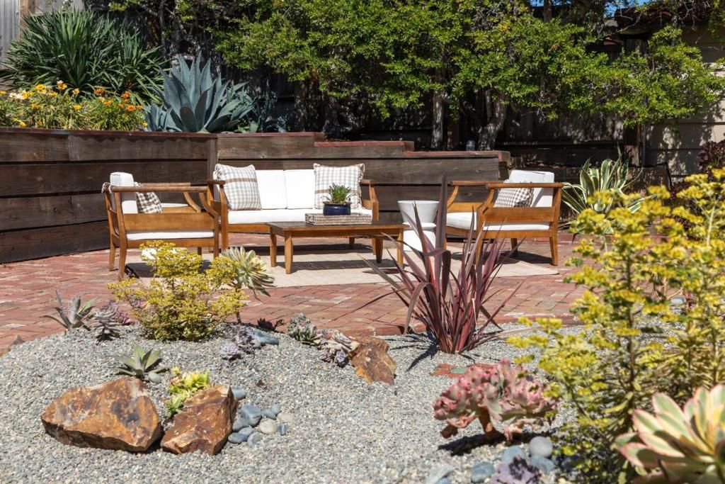 Image 36 of property listing at 3017 Lasuen Drive, Carmel, CA 93923