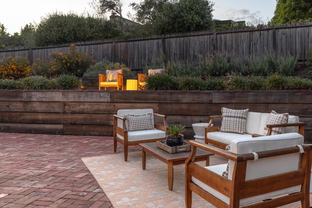 Image 38 of property listing at 3017 Lasuen Drive, Carmel, CA 93923