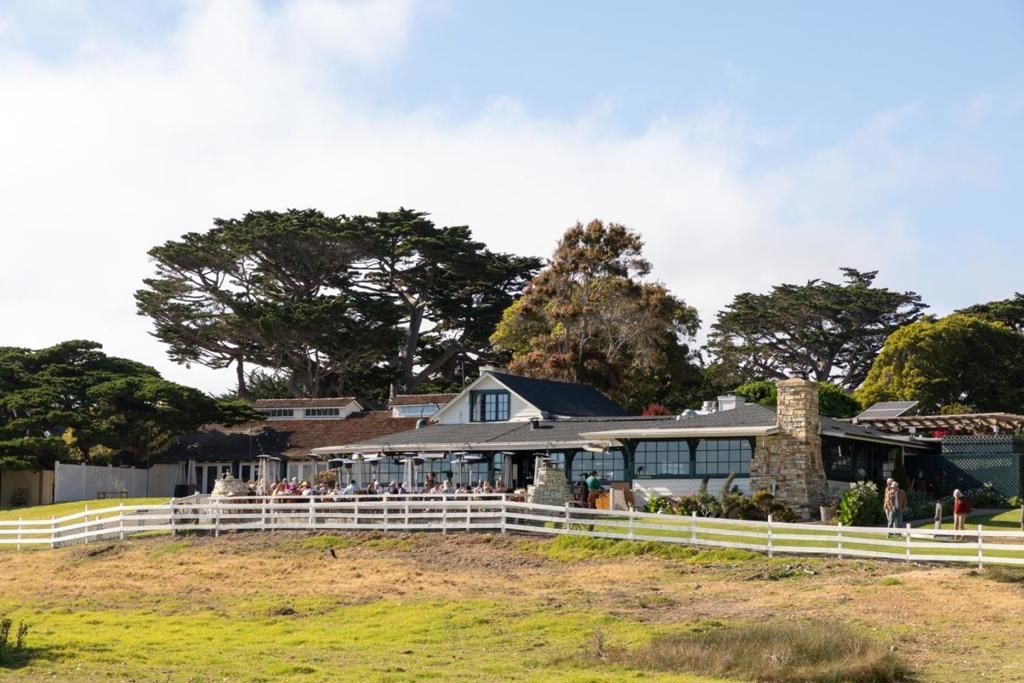 Image 42 of property listing at 3017 Lasuen Drive, Carmel, CA 93923