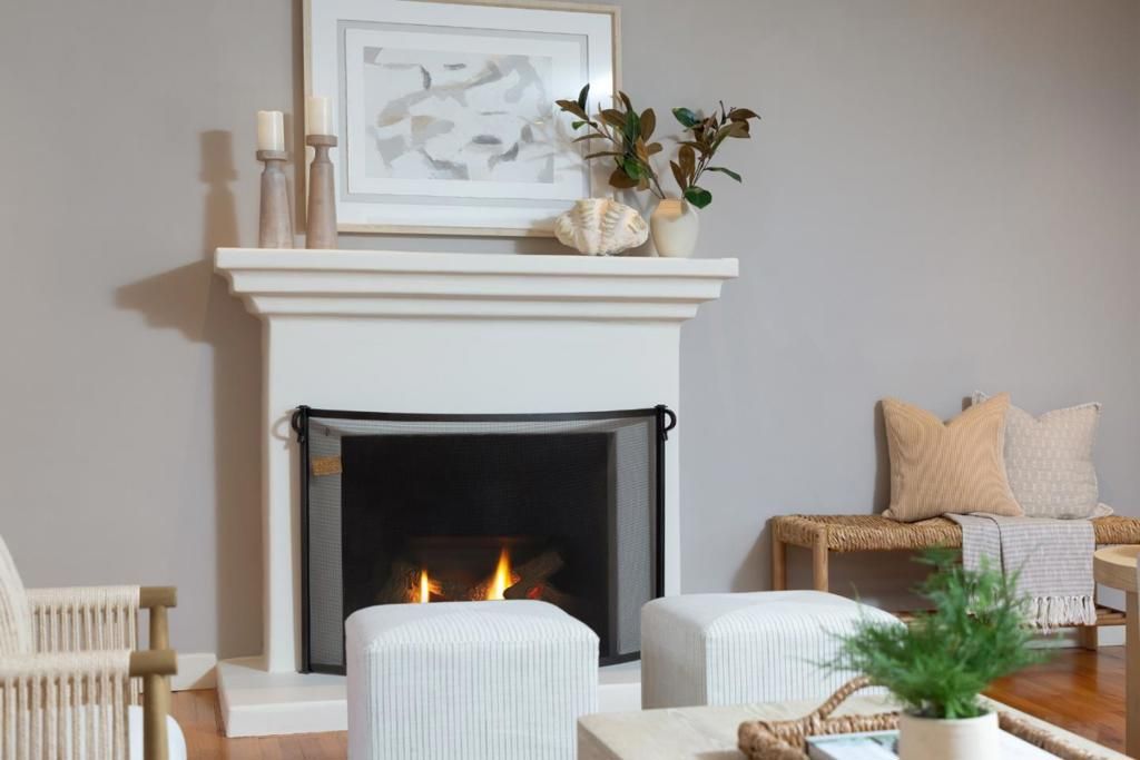 Image 9 of property listing at 3017 Lasuen Drive, Carmel, CA 93923