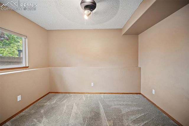 960 Lords Hill Drive, Fountain, CO 80817