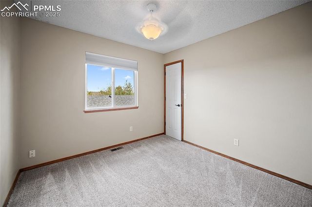 960 Lords Hill Drive, Fountain, CO 80817