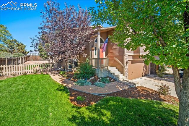 960 Lords Hill Drive, Fountain, CO 80817