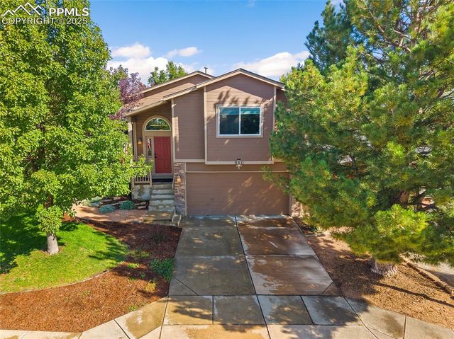 960 Lords Hill Drive, Fountain, CO 80817