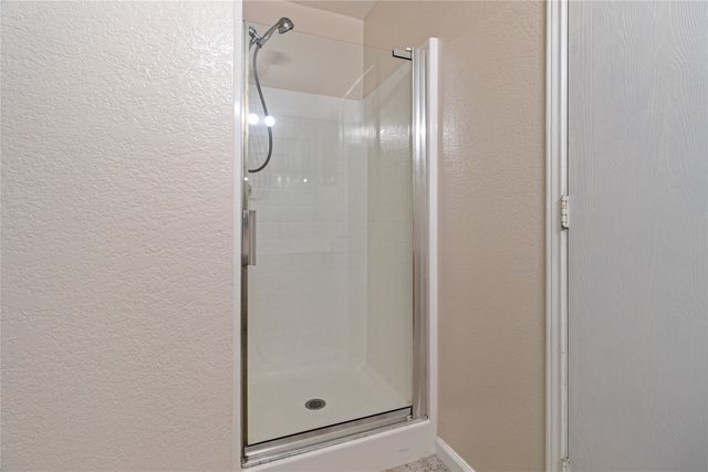 2048 Waterfield Court, Grand Prairie, TX 75052