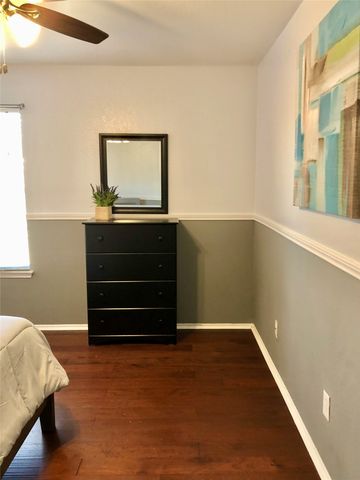 2048 Waterfield Court, Grand Prairie, TX 75052