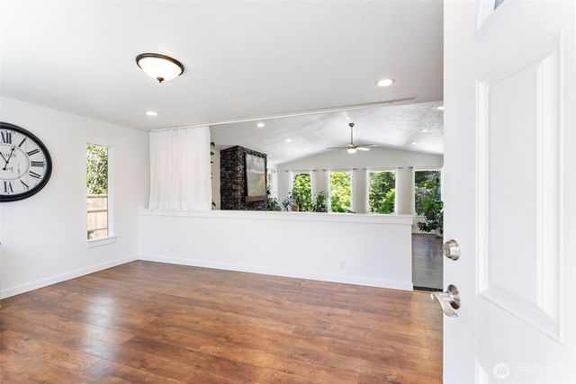 115 Spring Hill Drive, Longview, WA 98632